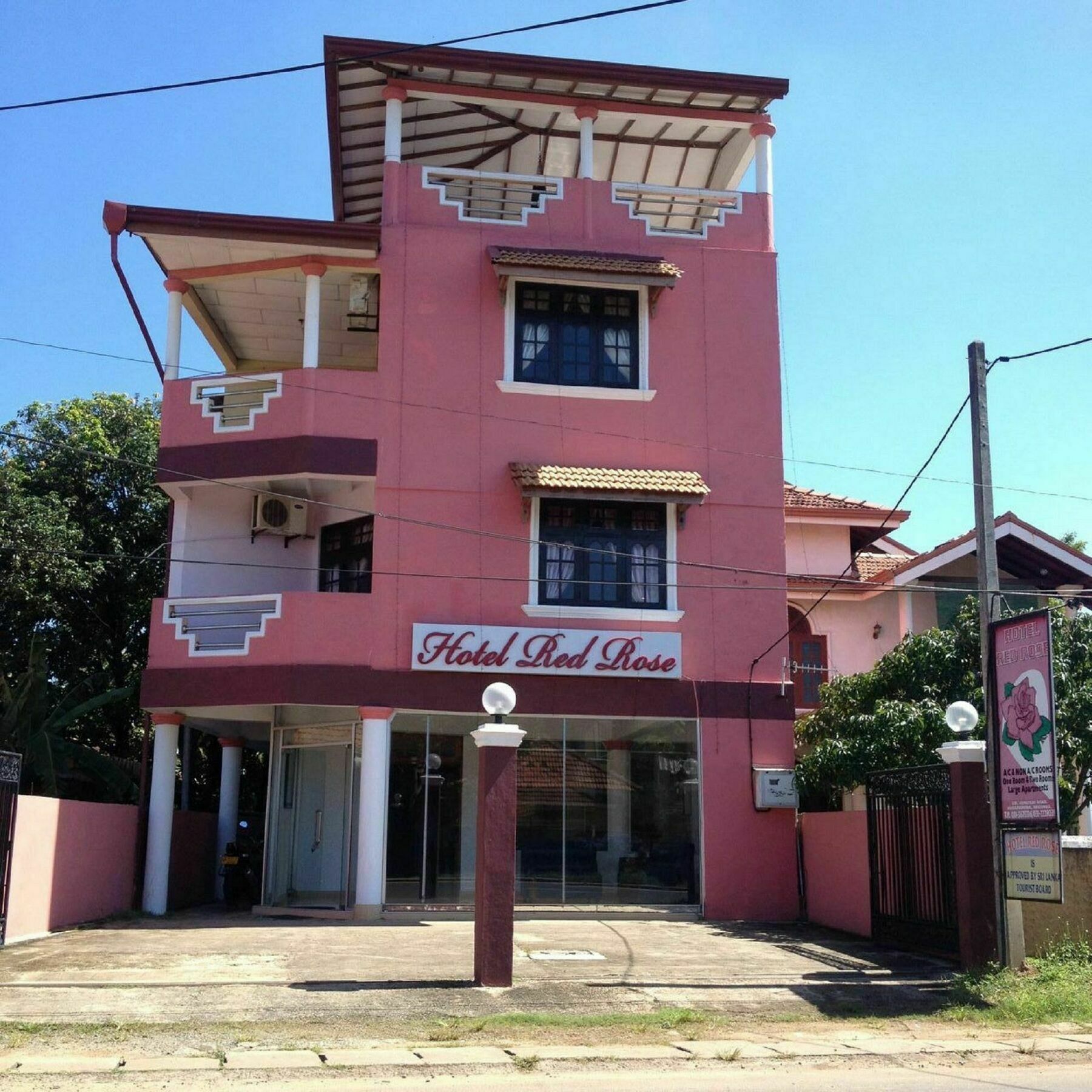 Hotel Red Rose Негомбо Екстер'єр фото