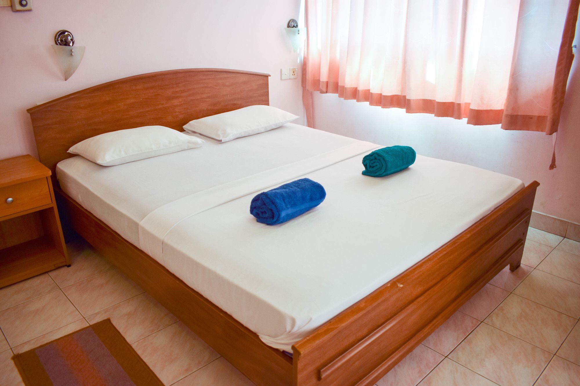 Hotel Red Rose Негомбо Екстер'єр фото